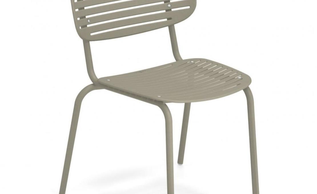 Стул от фабрики Emu модель Mom 