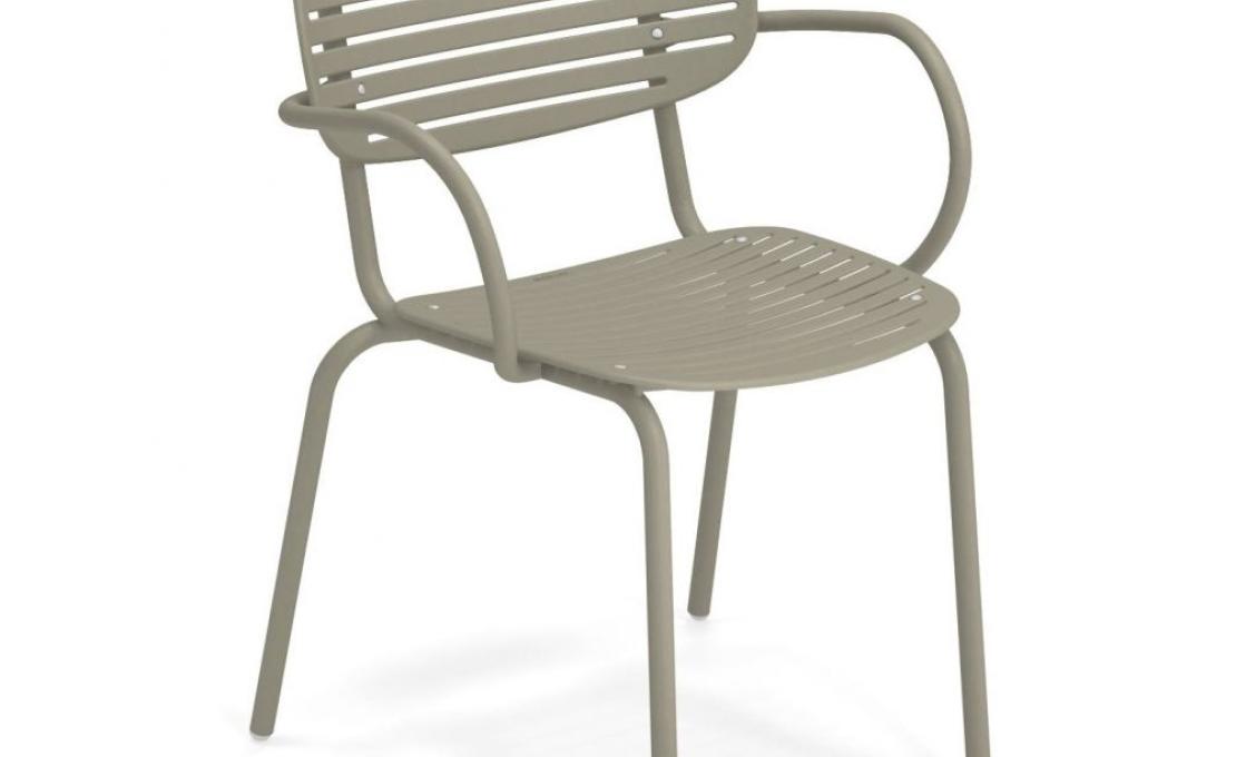 Кресло от фабрики Emu модель Mom Small Arm