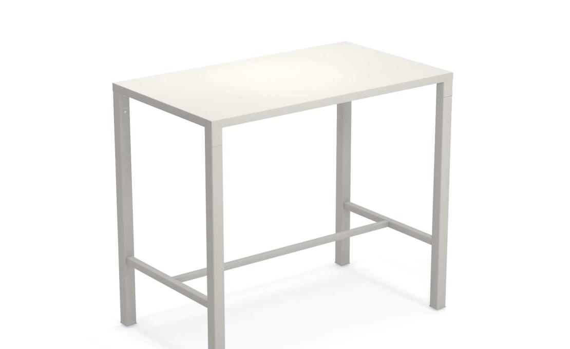 Стол от фабрики Emu модель 89NOVAHIGHTABLE