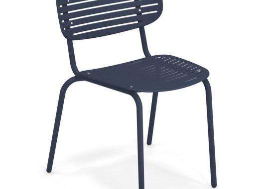 Стул от фабрики Emu модель Mom 