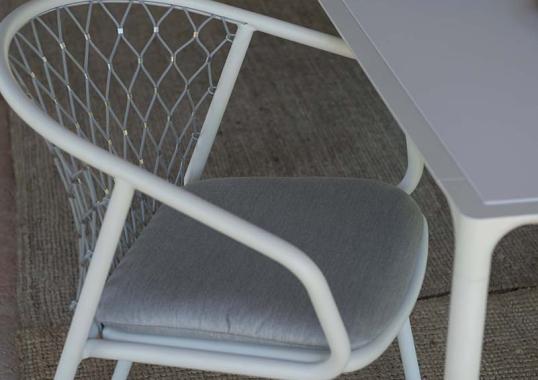 Кресло от фабрики Emu модель 626