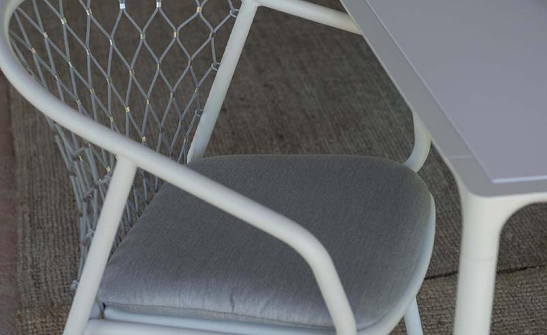 Кресло от фабрики Emu модель 626