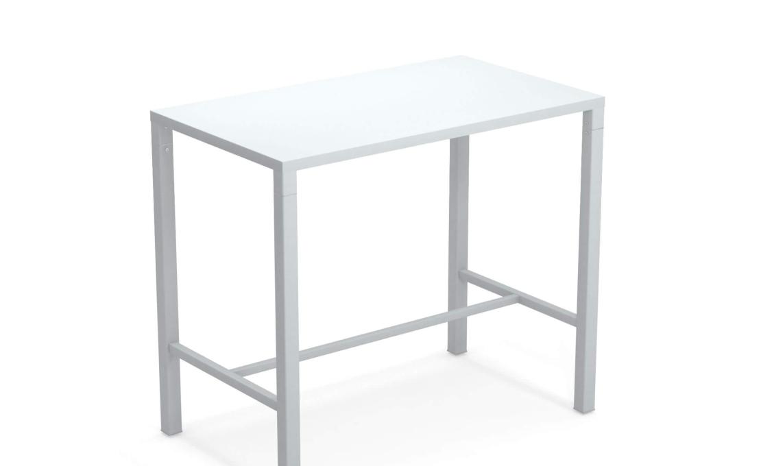 Стол от фабрики Emu модель 89NOVAHIGHTABLE