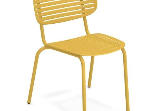 Стул от фабрики Emu модель Mom 