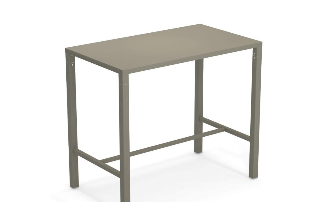 Стол от фабрики Emu модель 89NOVAHIGHTABLE