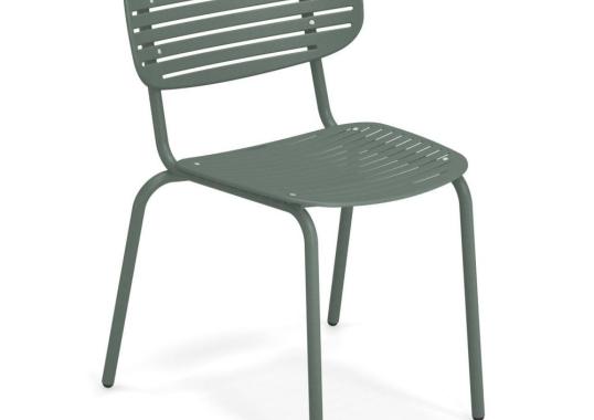 Стул от фабрики Emu модель Mom 