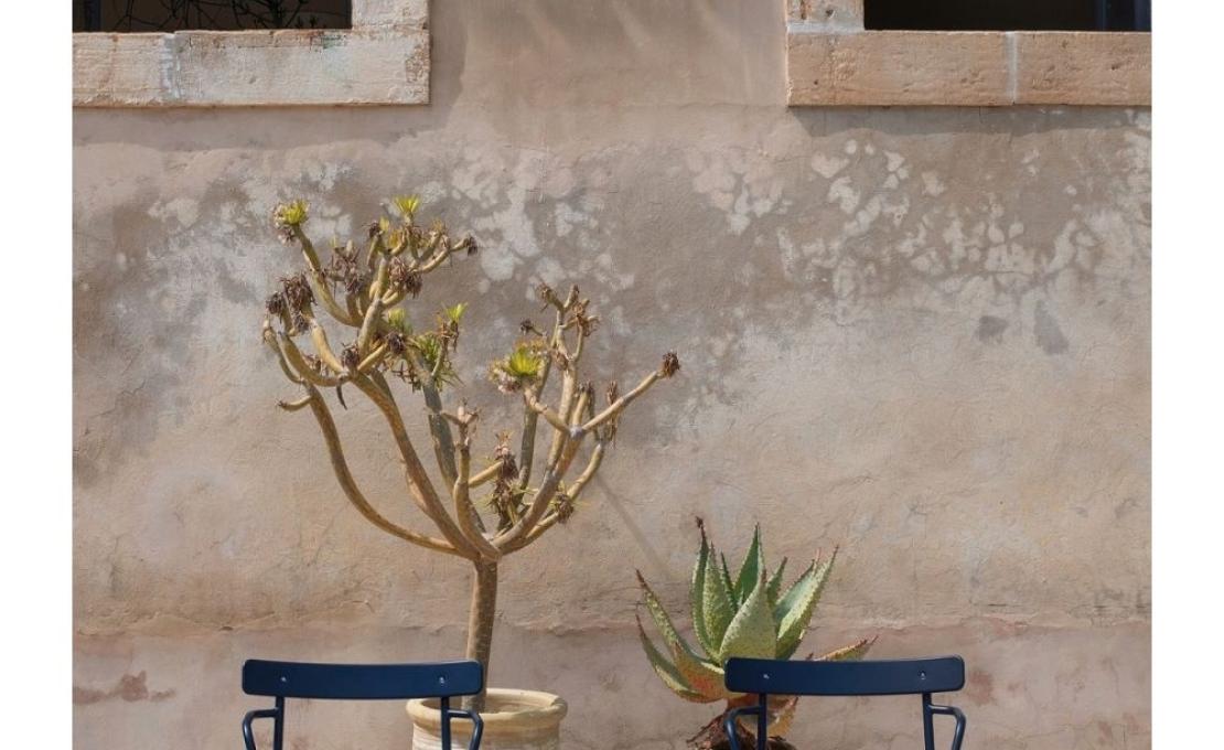 Стул от фабрики Emu модель 638