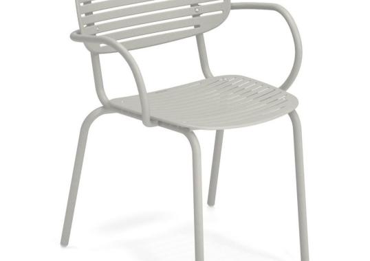 Кресло от фабрики Emu модель Mom Small Arm