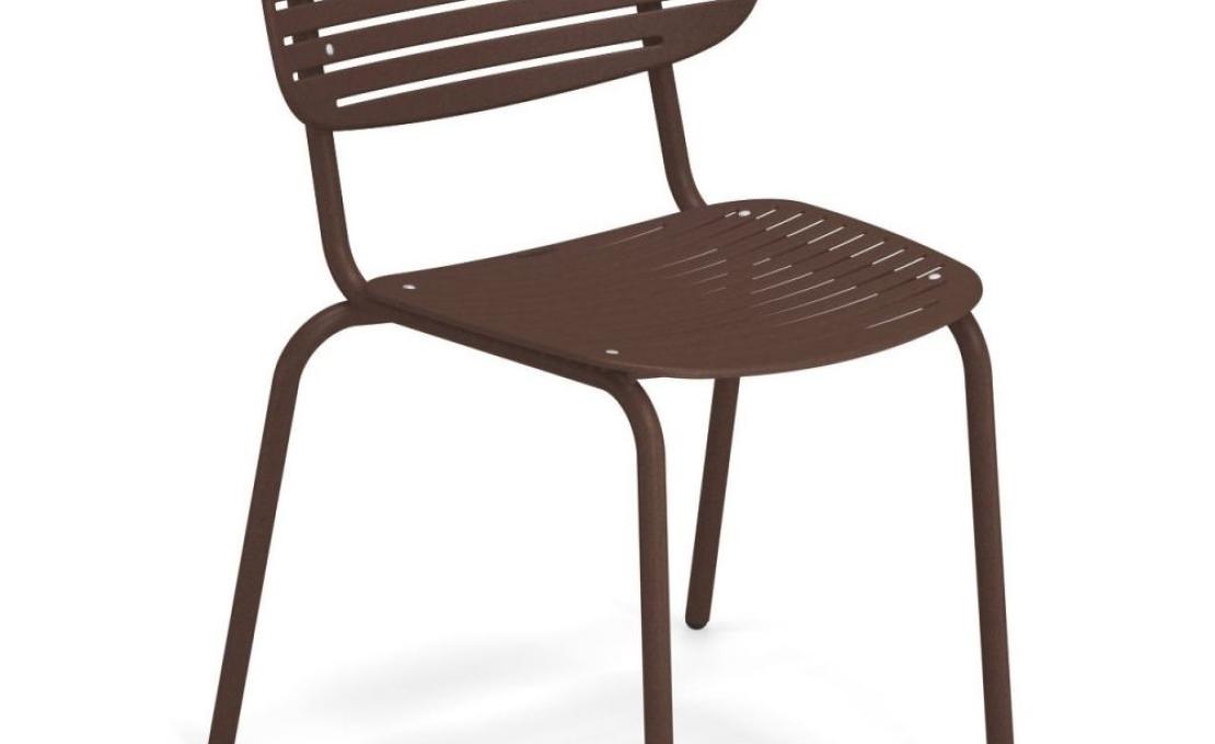 Стул от фабрики Emu модель Mom 