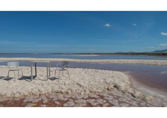 Стул от фабрики Emu модель Mom 