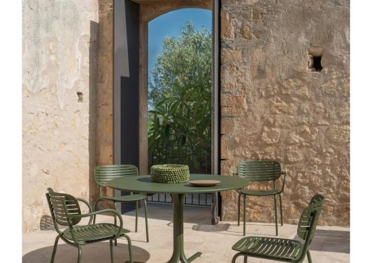 Стул от фабрики Emu модель Mom 