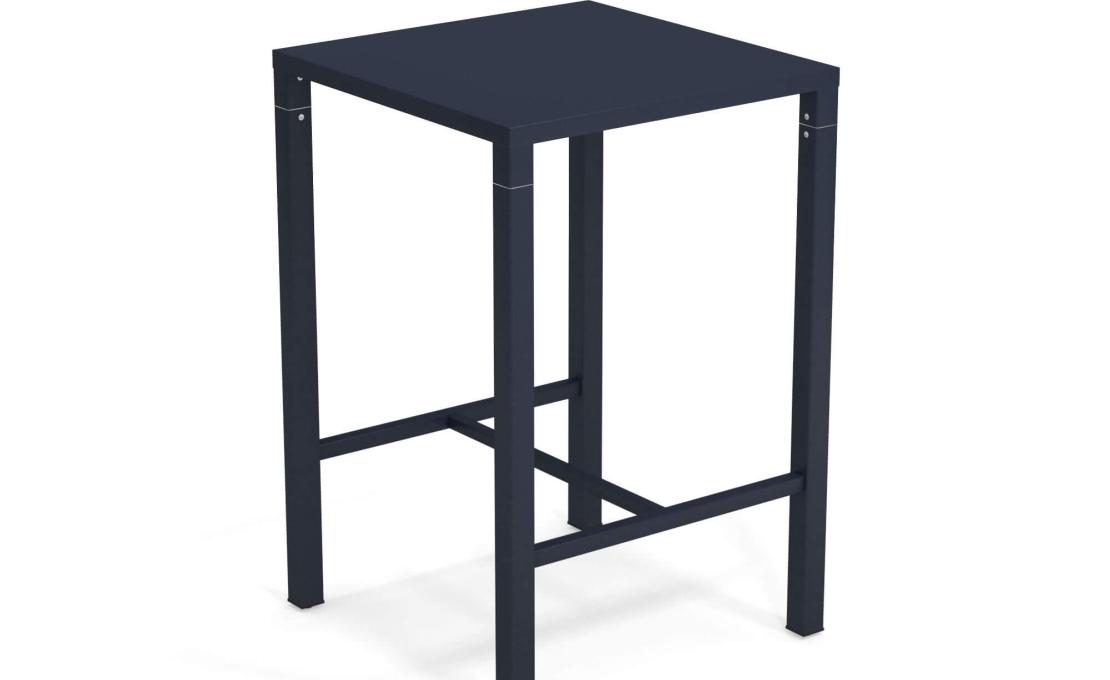 Стол от фабрики Emu модель 89NOVAHIGHTABLESQUARE