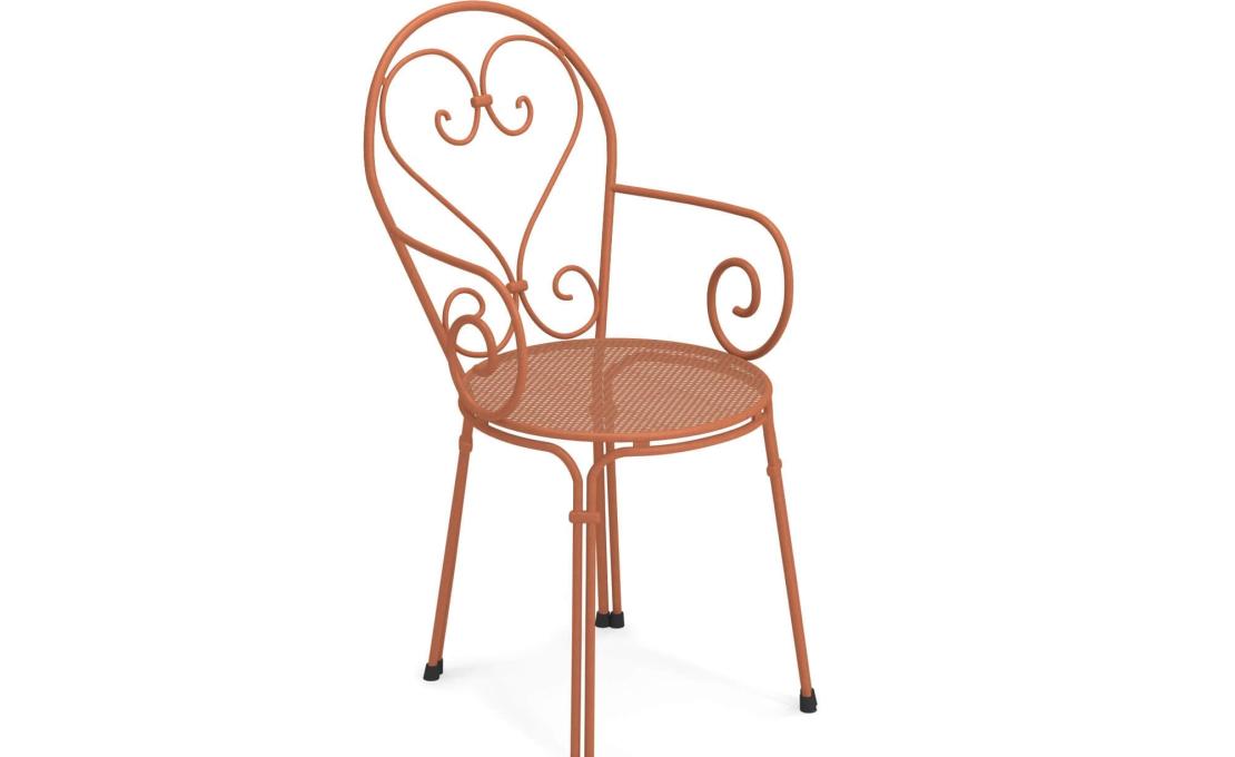 Кресло от фабрики Emu модель 910