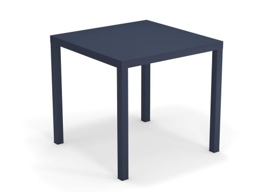 Стол от фабрики Emu модель 85NOVATABLESQUARE