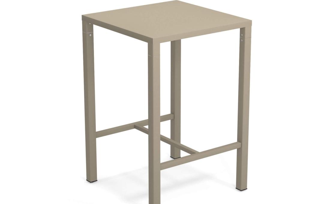 Стол от фабрики Emu модель 89NOVAHIGHTABLESQUARE