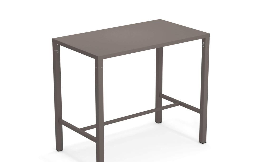 Стол от фабрики Emu модель 89NOVAHIGHTABLE