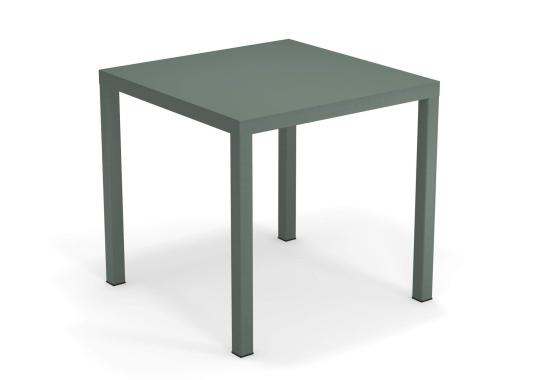 Стол от фабрики Emu модель 85NOVATABLESQUARE
