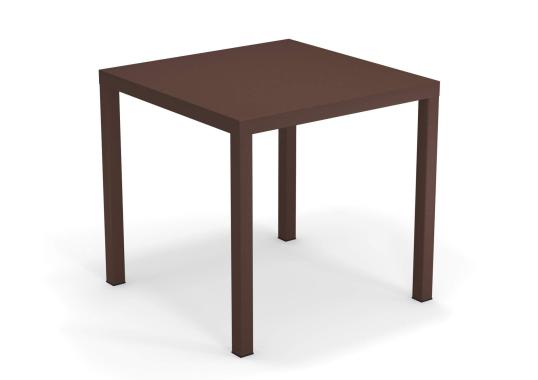 Стол от фабрики Emu модель 85NOVATABLESQUARE