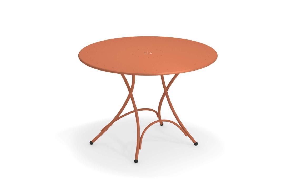Уличный стол от фабрики Emu модель PIGALLE FOLDING TABLE