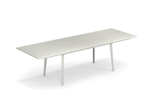 Стол от фабрики Emu модель 34PLUS4EXTENSIBLETABLE