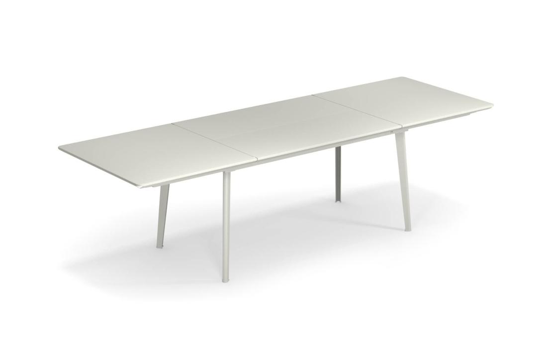 Стол от фабрики Emu модель 34PLUS4EXTENSIBLETABLE