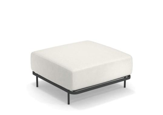 Уличный пуф от фабрики Emu модель 1085 Cannolè Pouf