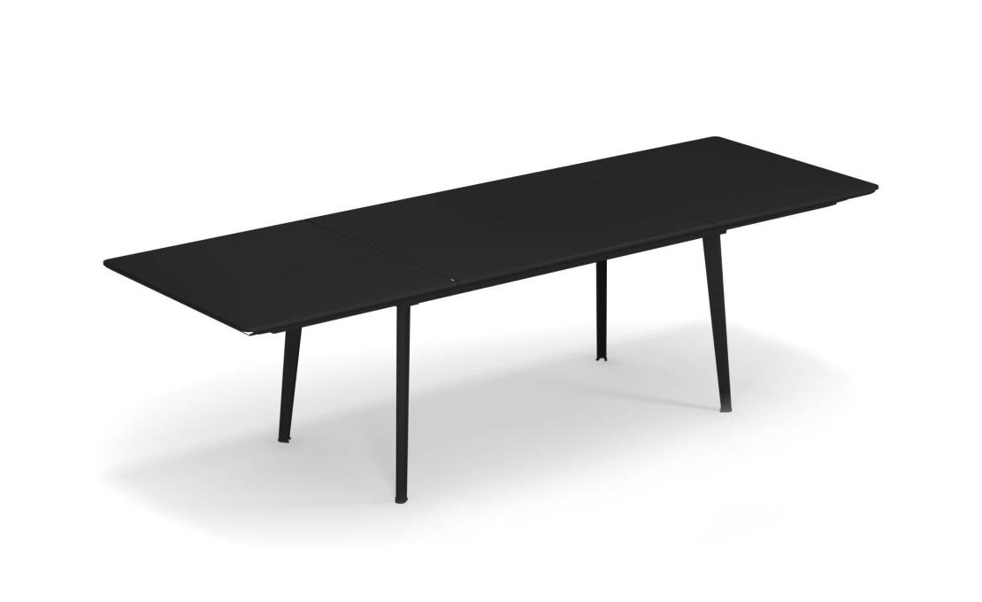 Стол от фабрики Emu модель 34PLUS4EXTENSIBLETABLE