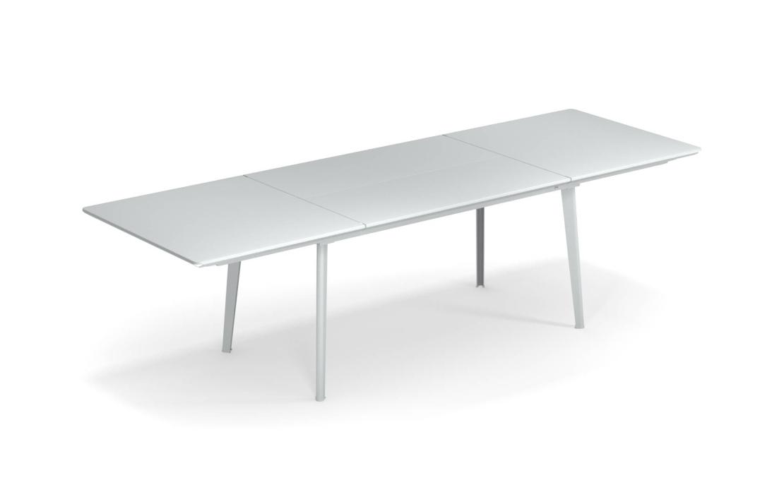 Стол от фабрики Emu модель 34PLUS4EXTENSIBLETABLE