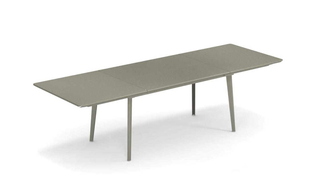 Стол от фабрики Emu модель 34PLUS4EXTENSIBLETABLE