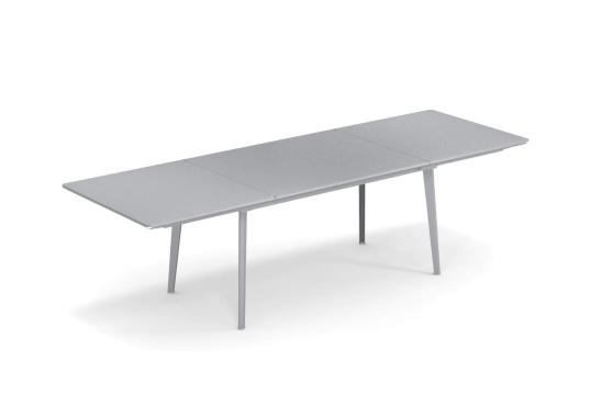 Стол от фабрики Emu модель 34PLUS4EXTENSIBLETABLE