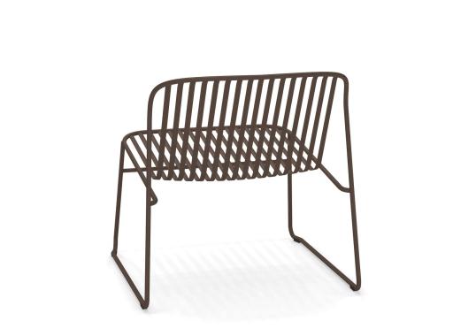 Уличное кресло от фабрики Emu модель Riviera  437 Arm