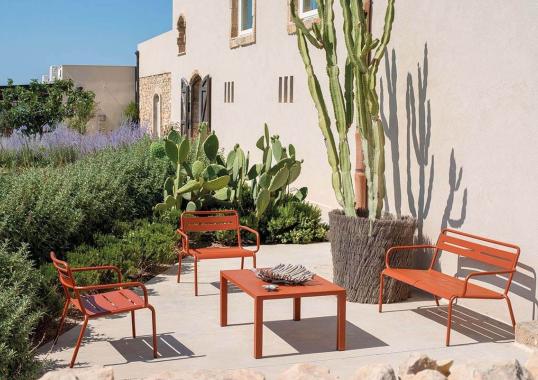 Журнальный столик от фабрики Emu модель 483