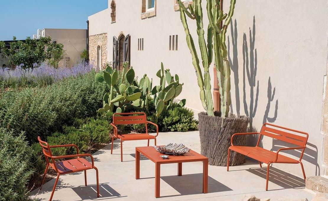 Журнальный столик от фабрики Emu модель 483