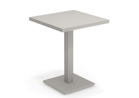 Стол от фабрики Emu модель 47ROUNDSQUARETABLE