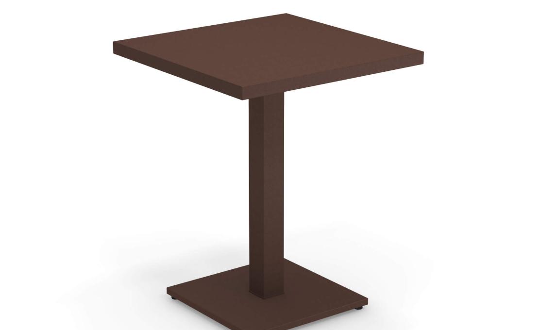 Стол от фабрики Emu модель 47ROUNDSQUARETABLE