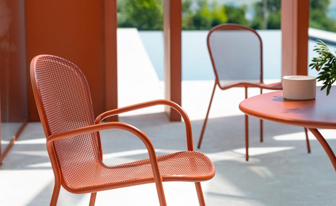 Кресло от фабрики Emu модель 458