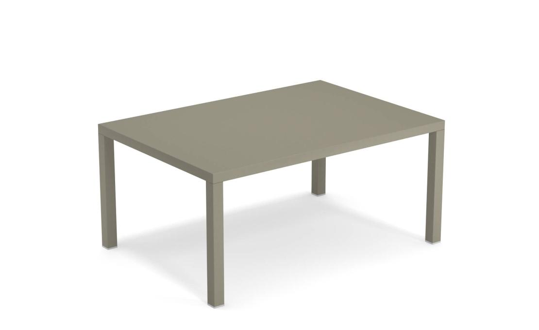 Журнальный столик от фабрики Emu модель 482