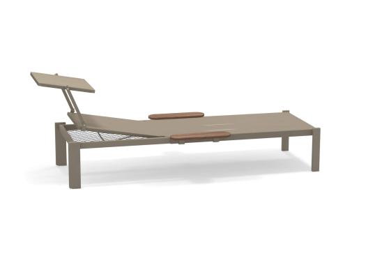 Шезлонг уличныйот фабрики Emu модель Shine 295