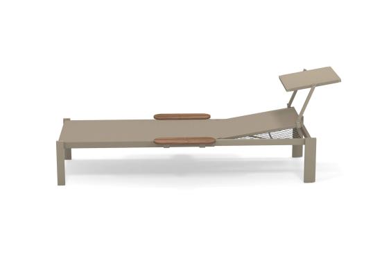 Шезлонг уличныйот фабрики Emu модель Shine 295