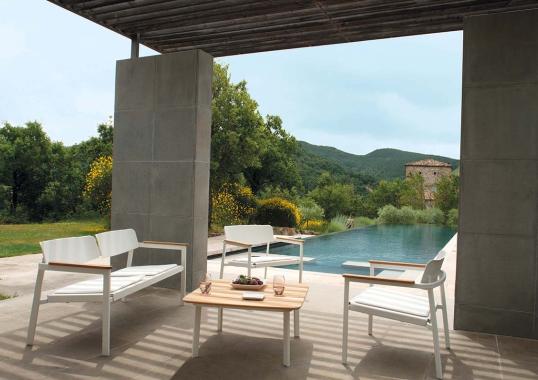 Диван от фабрики Emu модель 260 Shine Sofa