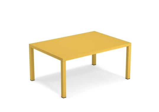 Журнальный столик от фабрики Emu модель 482