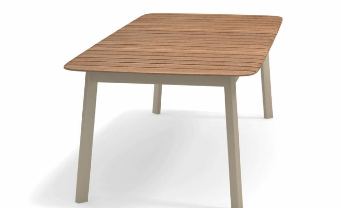 Уличный стол от фабрики Emu модель Shine Table Emu 