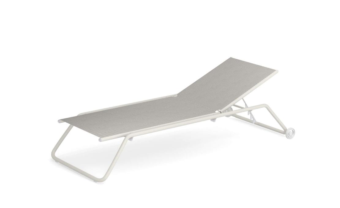 Шезлонг уличныйот фабрики Emu модель Snooze Sunbed