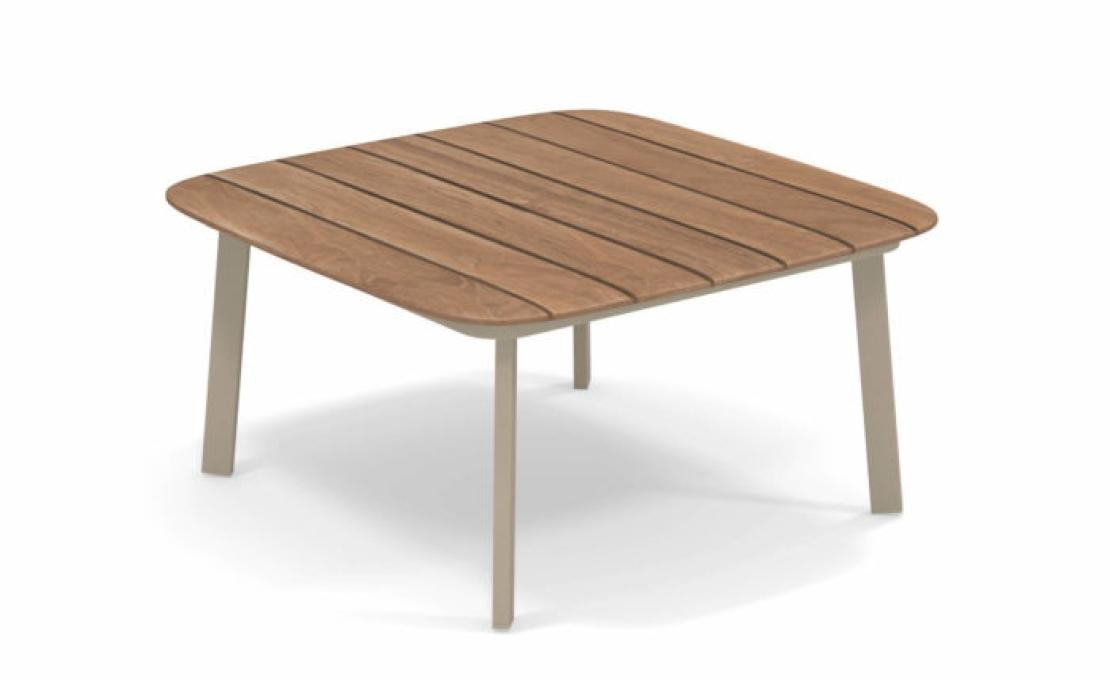 Уличный стол от фабрики Emu модель Shine 252