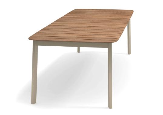 Уличный стол от фабрики Emu модель Shine Table Emu 