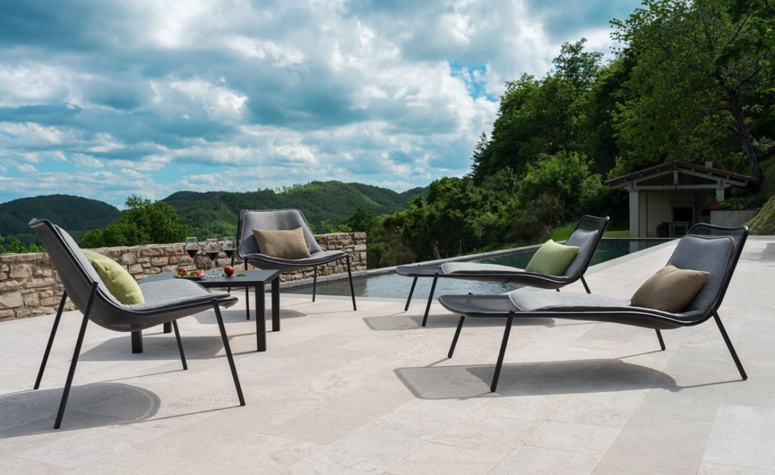 Журнальный столик от фабрики Emu модель 482