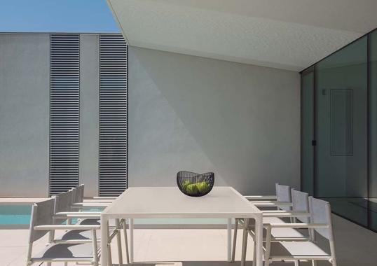 Кресло от фабрики Emu модель 728