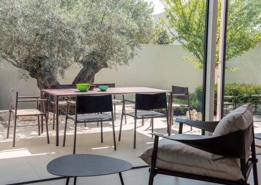 Кресло от фабрики Emu модель 728