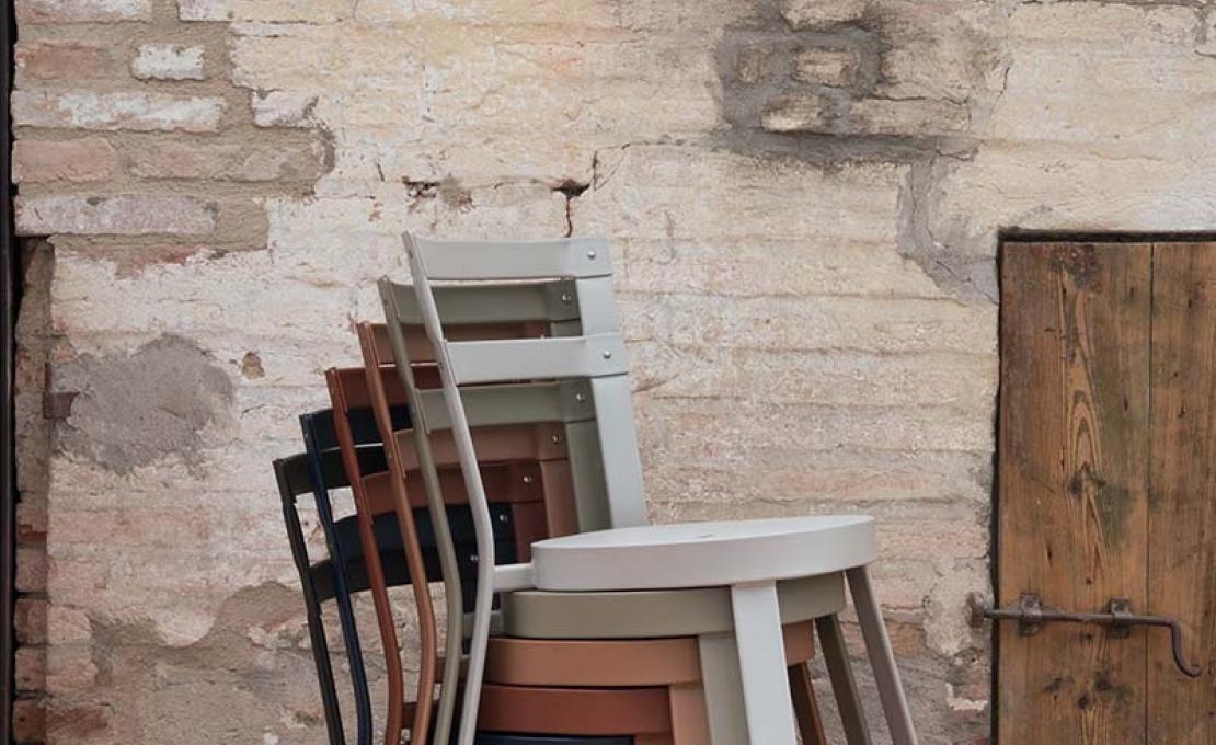 Стул от фабрики Emu модель 655