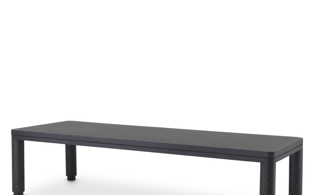 Стол от фабрики Eichholtz модель Atelier Table